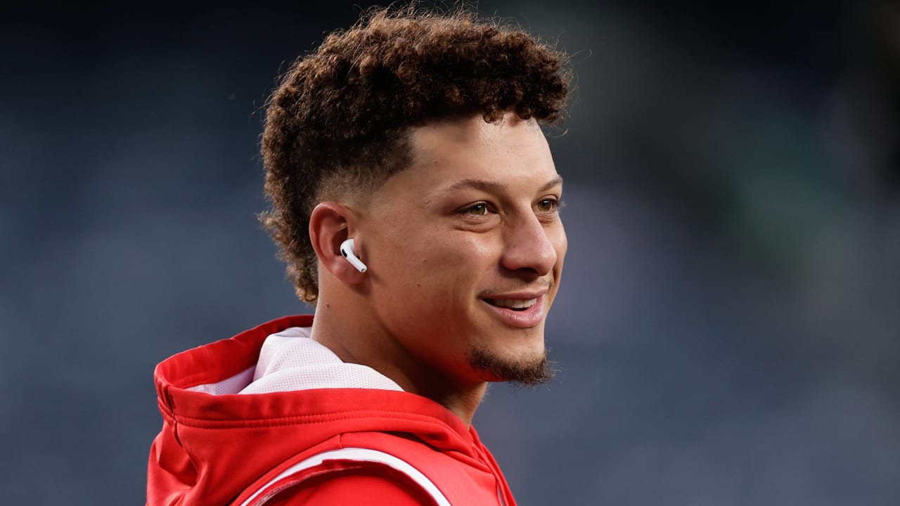 patrick-mahomes-invests-in-formula-one-team,-‘always-looking-around’-at-ownership-opportunities