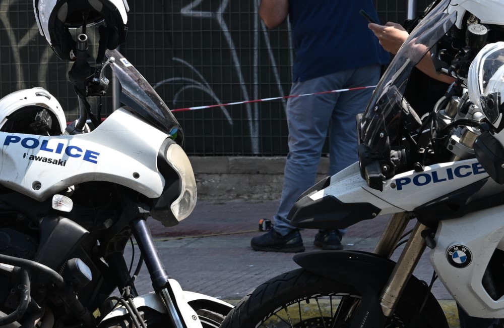 Θεσσαλονίκη:-Έκλεψαν-μοτοσυκλέτα-και-εκβίαζαν-τον-ιδιοκτήτη-για-να-την-επιστρέψουν