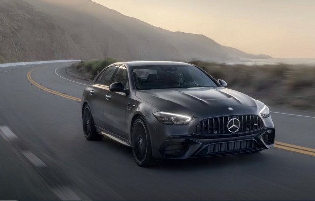 Η-mercedes-amg-c63-δεν-πουλάει-και-αυτό-δεν-είναι-απαραίτητα-κακό