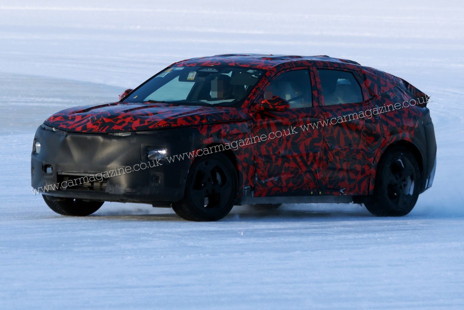 Το-νέο-stelvio-του-alfa-romeo-θα-κυκλοφορήσει-το-2026-με-την-ev-power…-και-το-v6-quadrifoglio