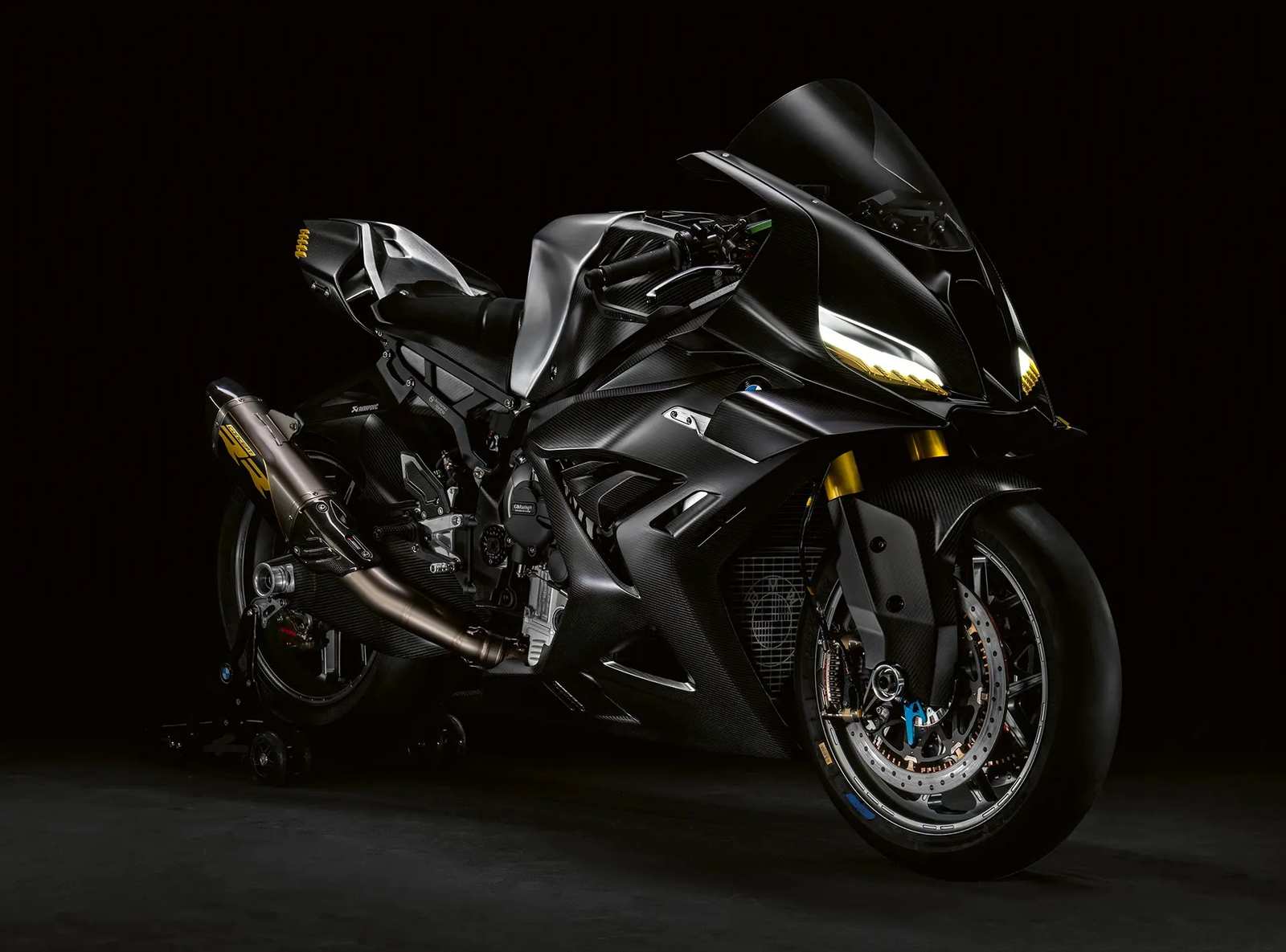 bmw-concept-rr:-Η-επόμενη-γενιά-της-m1000rr-σε-πρώτη-προβολή