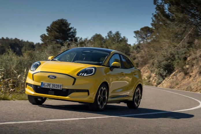 Το-ηλεκτρικό-b-suv-ford-puma-gen-e-πετυχαίνει-πρακτικότητα-και-χώρους-μεγαλύτερης-κατηγορίας