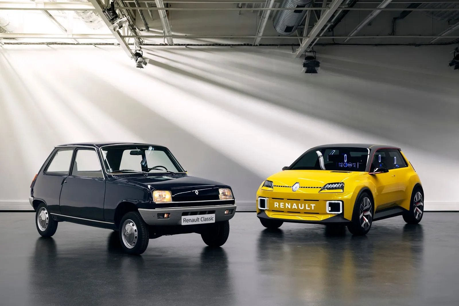 Τι-άλλο-έχει-να-μας-δείξει-η-renault-στο-Μόναχο-Επίσημη-πρώτη-για-την-6η-γενιά-του-clio