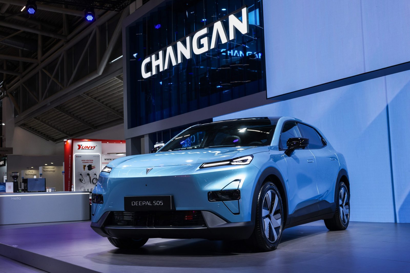 Η-changan-κάνει-το-ντεμπούτο-της-στην-Ευρώπη:-Τα-νέα-μοντέλα-που-θα-έχει-στη-γκάμα-της