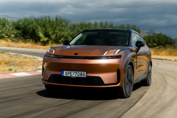 Το-lynk-&-co-08-στην-Ελλάδα–-Πρώτη-επαφή-με-το-πολυτελές-υβριδικό-d-suv-που-έχει-200-χιλιόμετρα-ηλεκτρική-αυτονομία