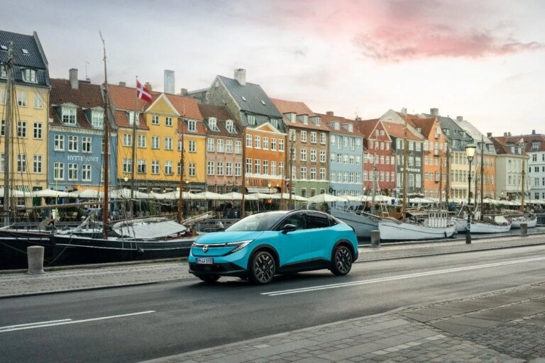 h-nissan-δείχνει-πως-δεν-αστειεύεται-Το-νέο-leaf-με-αυτονομία-έως-και-622-χιλιόμετρα,-αρχές-του-2026-στην-Ελλάδα