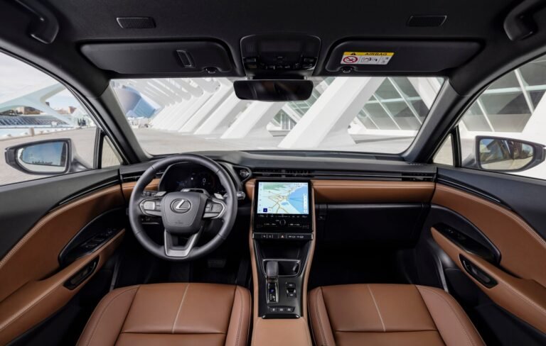 lexus-και-tesla-στα-πιο-ασφαλή-αυτοκίνητα-του-2025