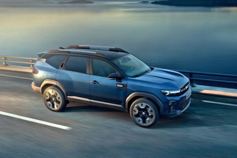 to-dacia-bigster-με-βενζίνη-και-υγραέριο,-στην-Ελλάδα-από-24.800-ευρώ-Διεκδικεί-τον-τίτλο-του-πιο-value-for-money-suv