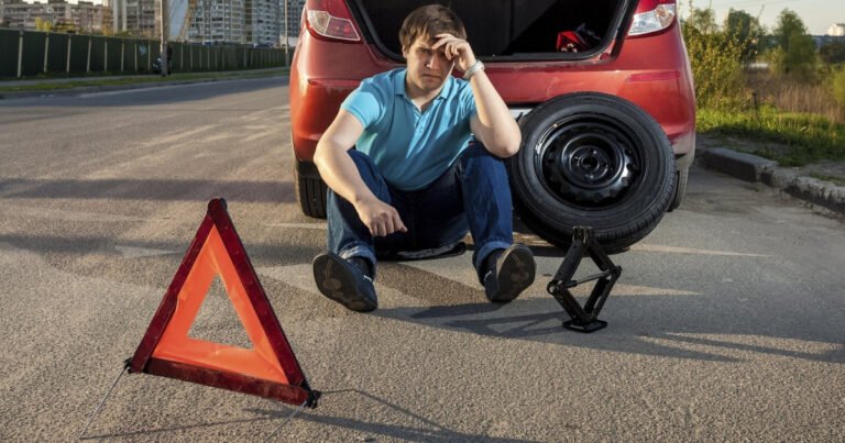 Γιατί-τα-νέα-αυτοκίνητα-δεν-έχουν-ρεζέρβα-–-Τι-πρέπει-να-έχεις-στο-πορτμπαγκάζ