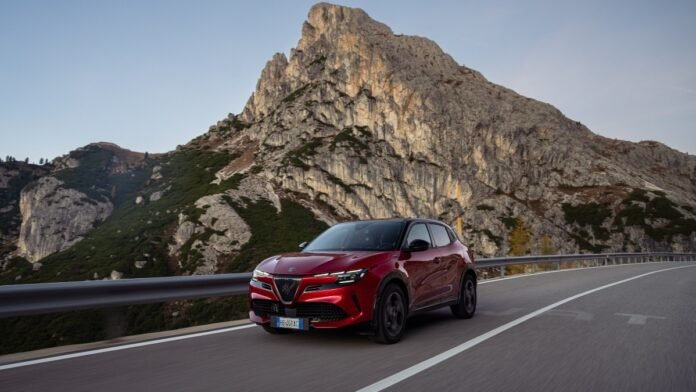 Αυτή-είναι-η-πιο-σπορ-alfa-romeo-junior