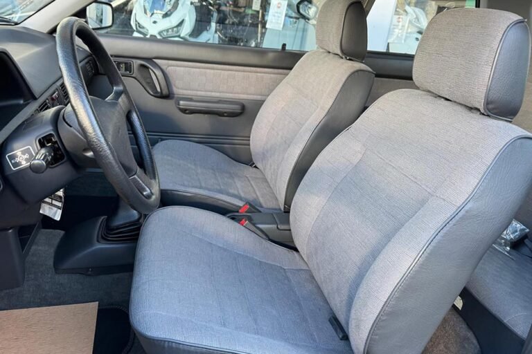 Τέρας-αξιοπιστίας-αυτοκίνητο-35-ετών-ξέμεινε-με-74-χιλιόμετρα