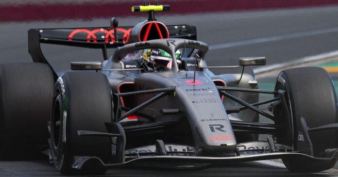 Η-audi-έγραψε-ιστορία-με-τους-πρώτους-της-βαθμούς-στην-πρεμιέρα-της-στη-formula-1