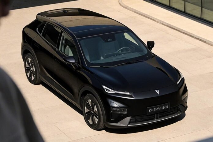 Νέο-changan-deepal-s05-phev-σε-τιμή-«απλού»-υβριδικού