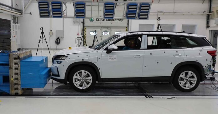 homologation:-Πώς-τα-νέα-μοντέλα-παίρνουν-έγκριση-τύπου-για-να-κυκλοφορήσουν-στους-δρόμους-(photos)
