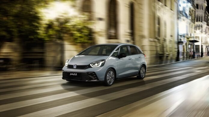 honda-jazz-e:hev:-Τρεις-εκδόσεις-για-να-βρεις-αυτό-που-σου-ταιριάζει