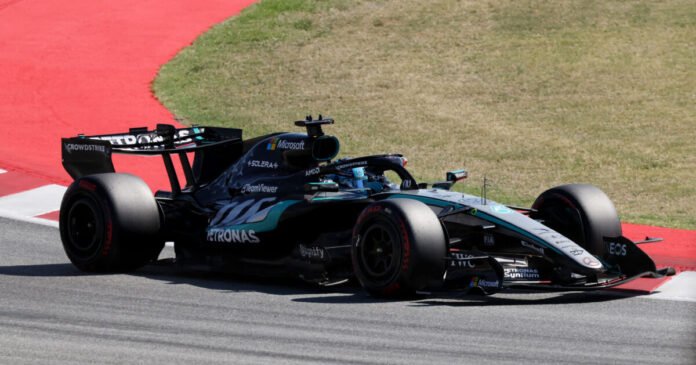 pole-position-για-τον-russell-στο-grand-prix-της-formula-1-στη-Βαρκελώνη-–-Χτύπησε-τη-ferrari-ο-leclerc