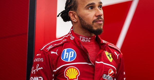 Ο-lewis-hamilton-πούλησε-όλα-τα-πολυτελή-αυτοκίνητα-της-συλλογής-του