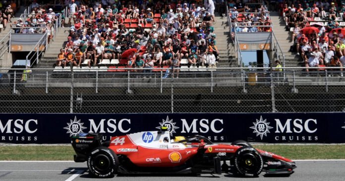 Πρώτη-νίκη-της-ferrari-φέτος-στη-formula-1-–-Ο-hamilton-κέρδισε-τον-russell