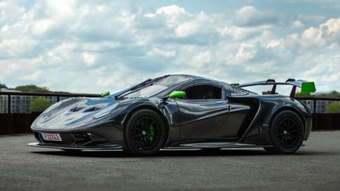 Το-λιθουανικό-supercar-rhino-rr01-είναι-γεγονός