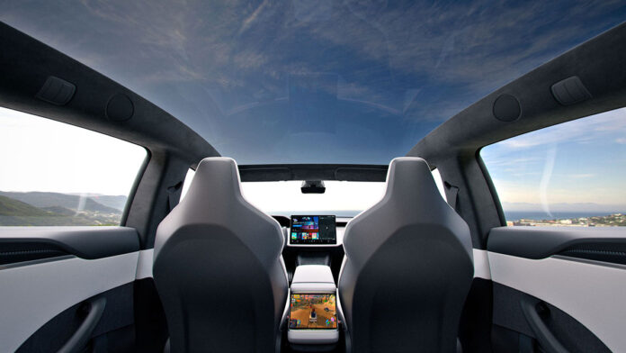 tesla:-Πατεντάρει-τζάμι-οροφής-που-ψύχει-την-καμπίνα