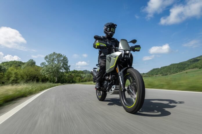 benelli-bkx-300:-Η-νέα-πρόταση-στα-μικρά-adventure-έφτασε-στην-Ελλάδα