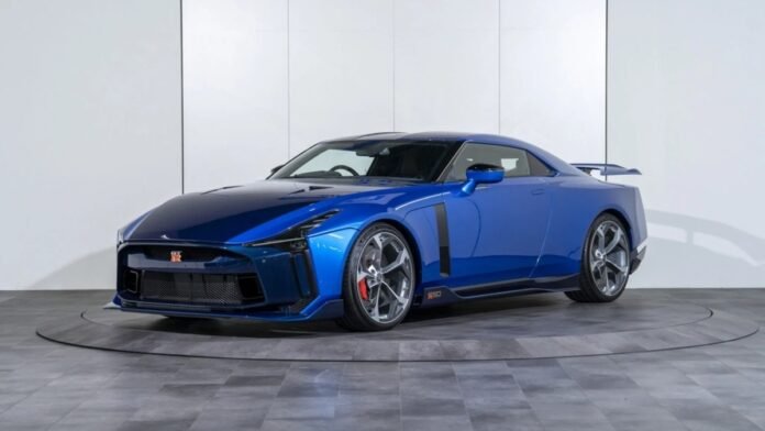 Αυτό-το-σπάνιο-nissan-gt-r50-πωλείται-σε-δημοπρασία