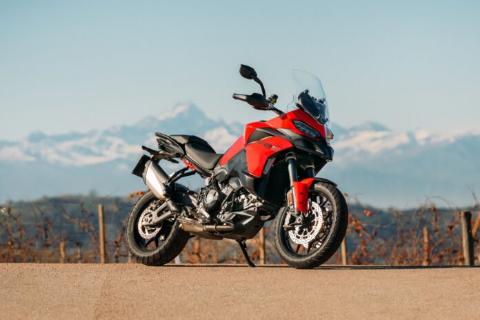 ducati-multistrada-v2-&-v2-s-με-επιτόκιο-2,9%-και-δώρο-εξοπλισμό-αξίας-έως-1.500-ευρώ