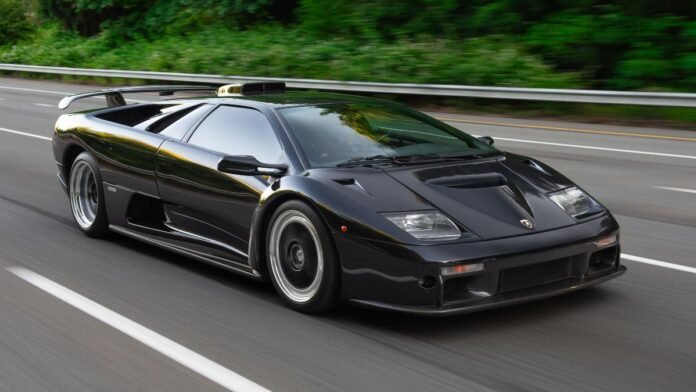 Μία-σπάνια-lamborghini-diablo-gt-στο-«σφυρί»