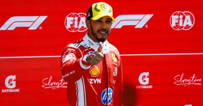 f1:-Ο-Χάμιλτον-επιμένει-ότι-δεν-σκέφτεται-τον-τίτλο