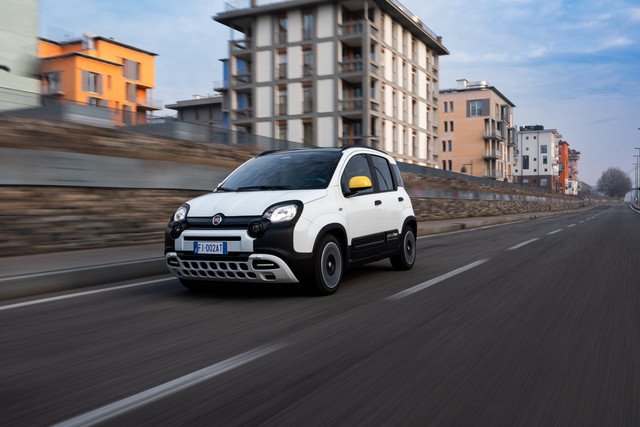 Το-fiat-pandina-διαθέσιμο-με-τιμή-από-15.290-ευρώ