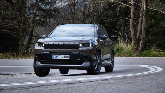 jeep-compass-e-hybrid:-Διαθέσιμο-με-τιμή-από-32.990-ευρώ