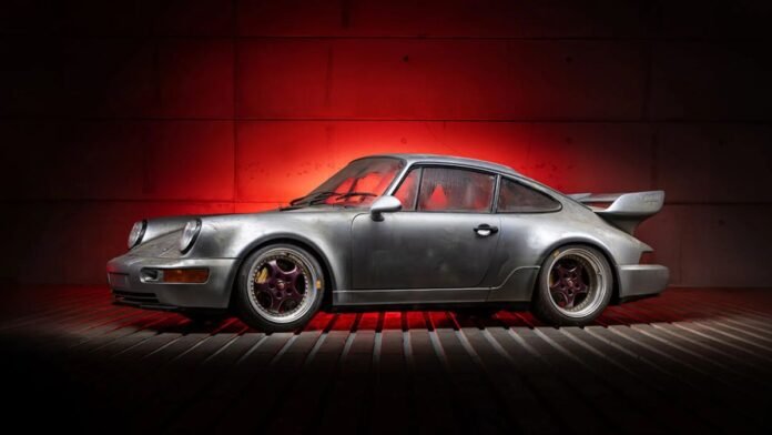 Απίστευτο!-Αυτή-η-porsche-911-του-’93-έχει-κάνει…-10-χλμ.!