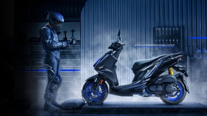 Ένα-125άρι-yamaha-ντύνεται-r1m-και-γίνεται-συλλεκτικό