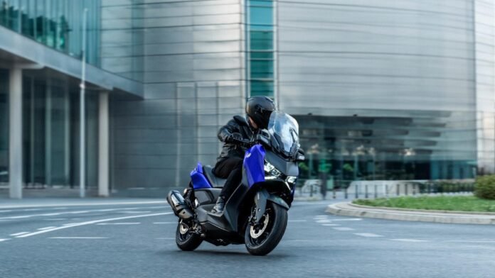 20-χρόνια-yamaha-xmax:-Η-κορυφαία-ιστορία-συνεχίζεται-με-δώρο-500-ευρώ-σε-αξεσουάρ