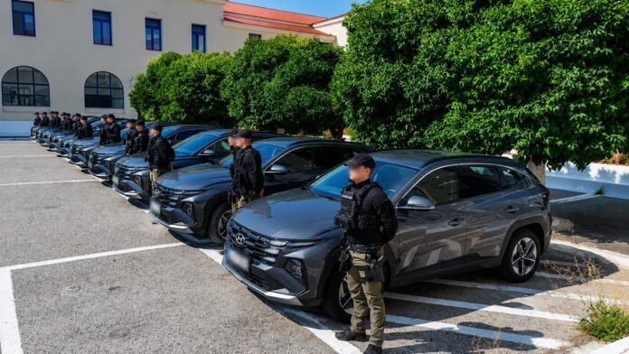 Νέα-suv-με-πολιτικά-χρώματα-στην-υπηρεσία-της-ΕΛΑΣ.