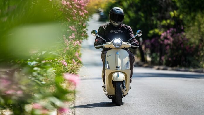 Δοκιμή:-vespa-primavera-125-s