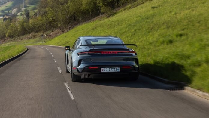 porsche:-Ετοιμάζει-χιλιάδες-απολύσεις