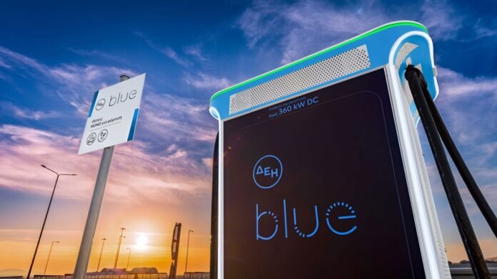 Πέντε-χρόνια-ΔΕΗ-blue:-Το-μεγαλύτερο-δίκτυο-δημόσιας-φόρτισης-στην-Ελλάδα-που-επεκτείνεται-δυναμικά-στη-Νοτιοανατολική-Ευρώπη