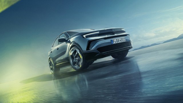 opel-και-ΠΑΕ-Ολυμπιακός-ανανέωσαν-τη-συνεργασία-τους