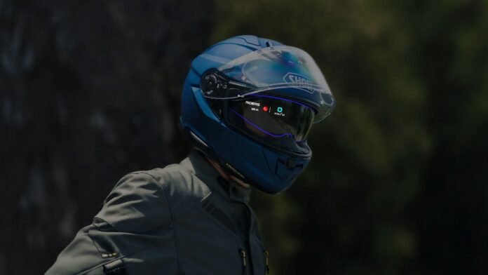 Το-πρώτο-κράνος-με-head-up-display-είναι-γεγονός