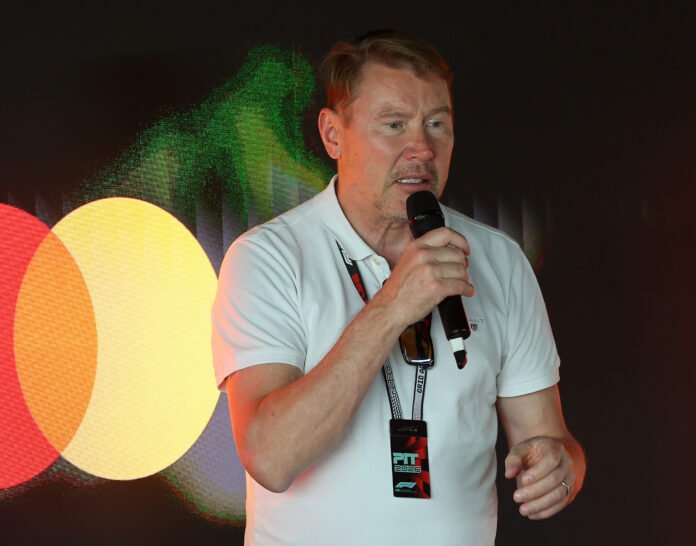 Ο-mika-hakkinen-αποκάλυψε-τις-αμφιβολίες-του-για-την-επιστροφή-στη-formula-1-μετά-το-ατύχημα-του-1995-που-λίγο-έλειψε-να-του-κοστίσει-τη-ζωή