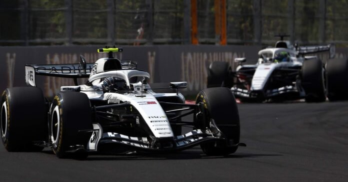 f1,-cadillac-h2h:-h-μάχη-των-Πέρεζ-και-Μπότας-μετά-από-11-αγώνες