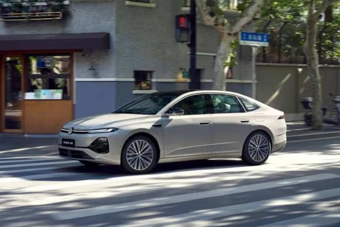 Νέο-δυναμικό-σεντάν-vw-με-κατανάλωση-μόλις-2,8-λτ/100-χλμ.