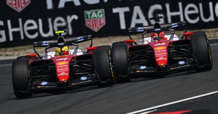 f1,-ferrari-h2h:-Ο-Χάμιλτον-επέστρεψε-και-ηγείται-της-scuderia