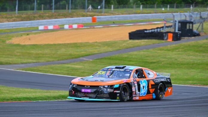 euronascar:-Επιστροφή-στη-δράση-για-τον-Θωμά-Κρασώνη-με-αγώνες-στο-most