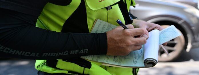 Η-συγκεκριμένη-συμπεριφορά-στοιχίζει-πρόστιμο-και-40-ημέρες-το-δίπλωμα