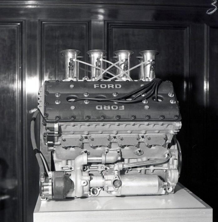 ford-dfv-v8-–-Ο-κινητήρας-που-άλλαξε-τη-formula-1-και-η-επιστροφή-της-ford