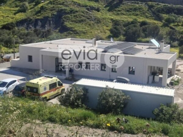 Σκύρος:-Στο-νοσοκομείο-32χρονος-πυροσβέστης-της-ΕΜΟΔΕ