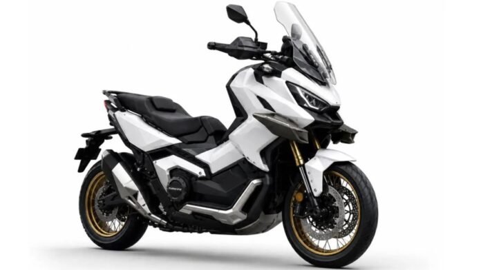 Η-qjmotor-ετοιμάζει-scooter-95-ίππων;