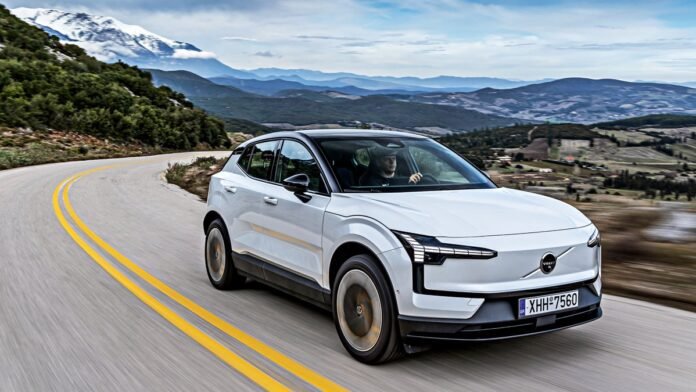 Το-volvo-ex30-σύντομα-θα-σου-φορτίζει-συσκευές